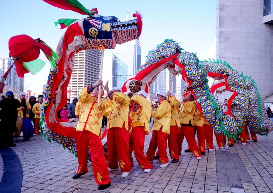 Intangible cultural heritage exhibition to celebrate Lantern Festival held in Shenyang