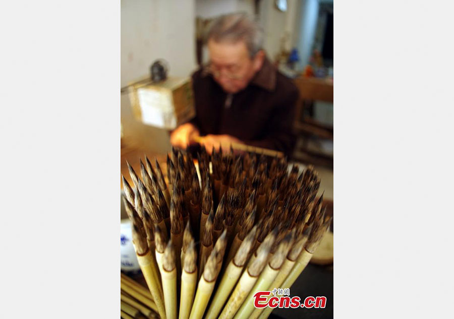 80-year-old man keeps brush making craft alive