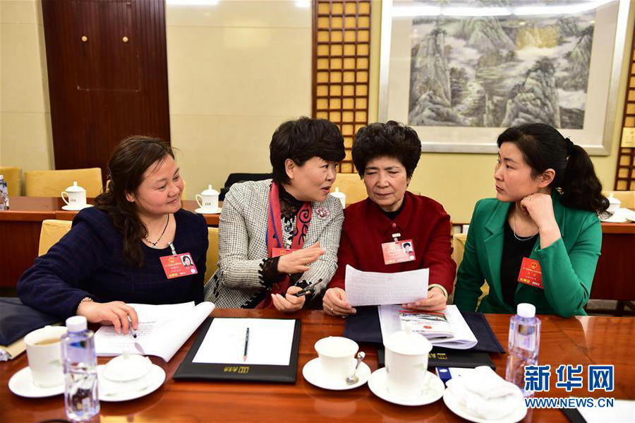 Ladies at the two sessions