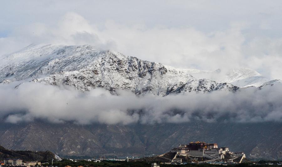 New law protects Lhasa's ancient villages