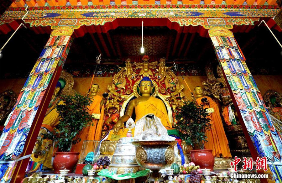 Ancient Tibetan temple celebrates 700th anniversary