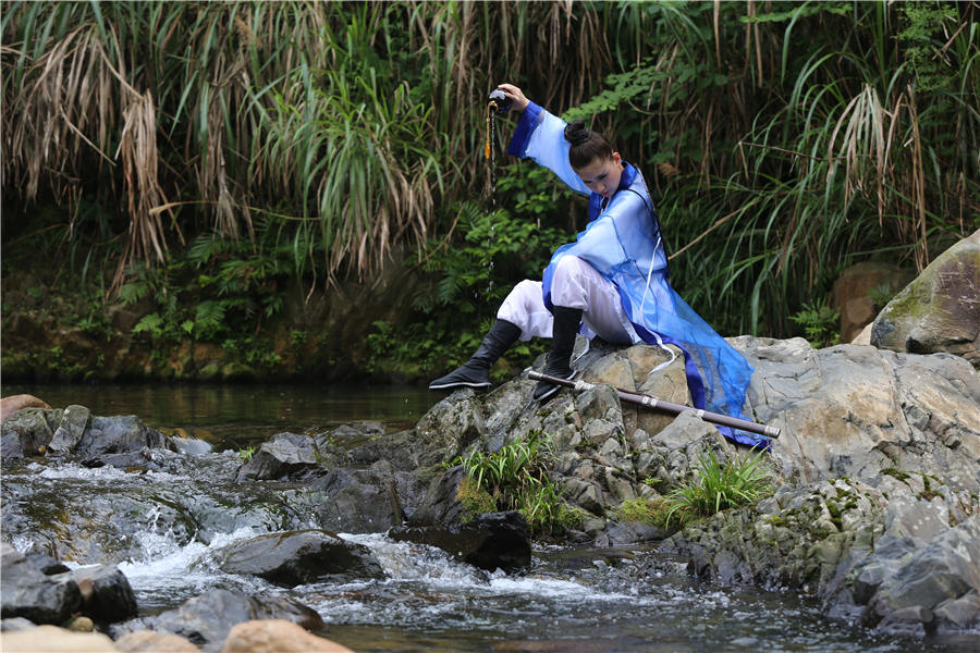 Girl power: Females wave swords, practice kung fu at scenic spot