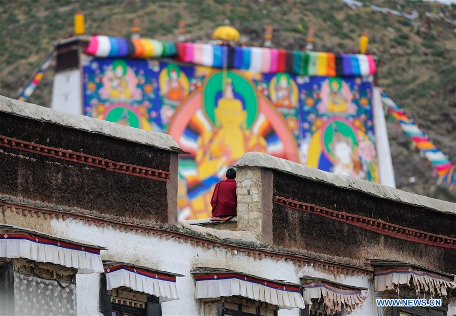 Unveiling of Buddha event held at Zhaxi Lhunbo Lamasery in China's Tibet