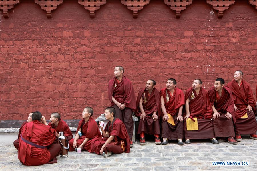 Unveiling of Buddha event held at Zhaxi Lhunbo Lamasery in China's Tibet