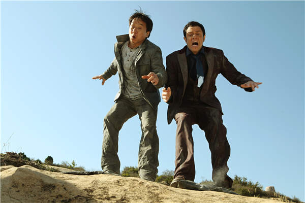 Jackie Chan's <EM>Skiptrace</EM> earns big with old tricks