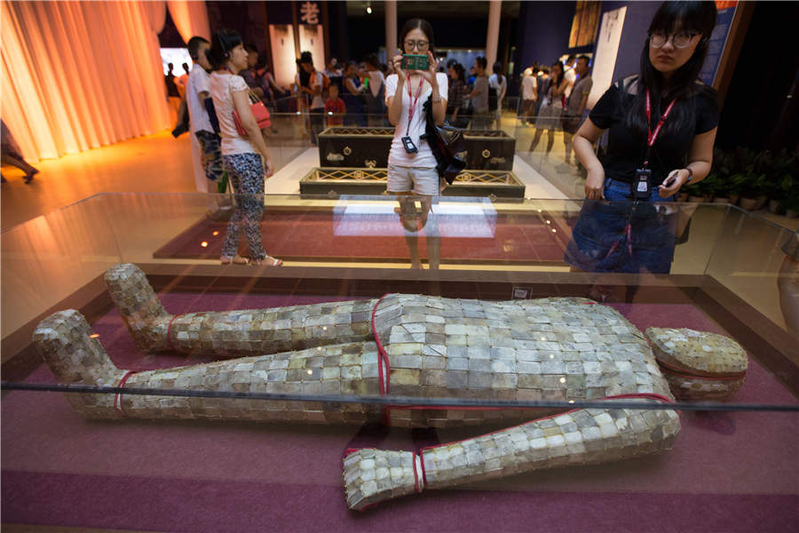 Ancient Egypt and Han civilizations collide at Nanjing exhibit