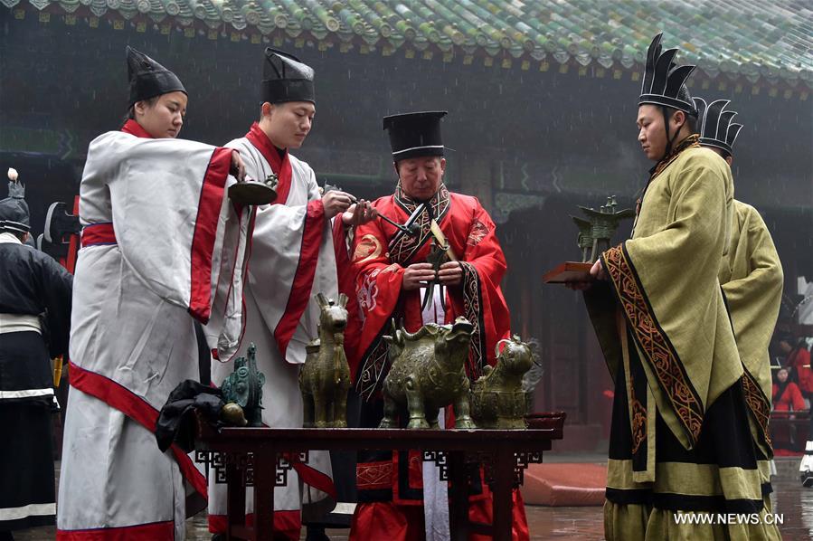 Sacrificial ceremony held to commemorate Mencius in Shandong