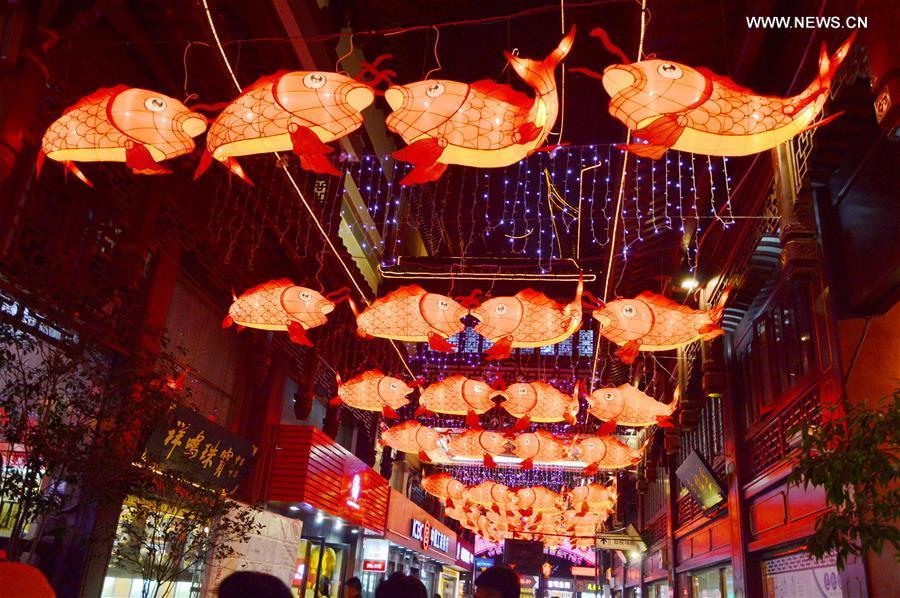 Decorations, lanterns illuminated to greet Spring Festival in China