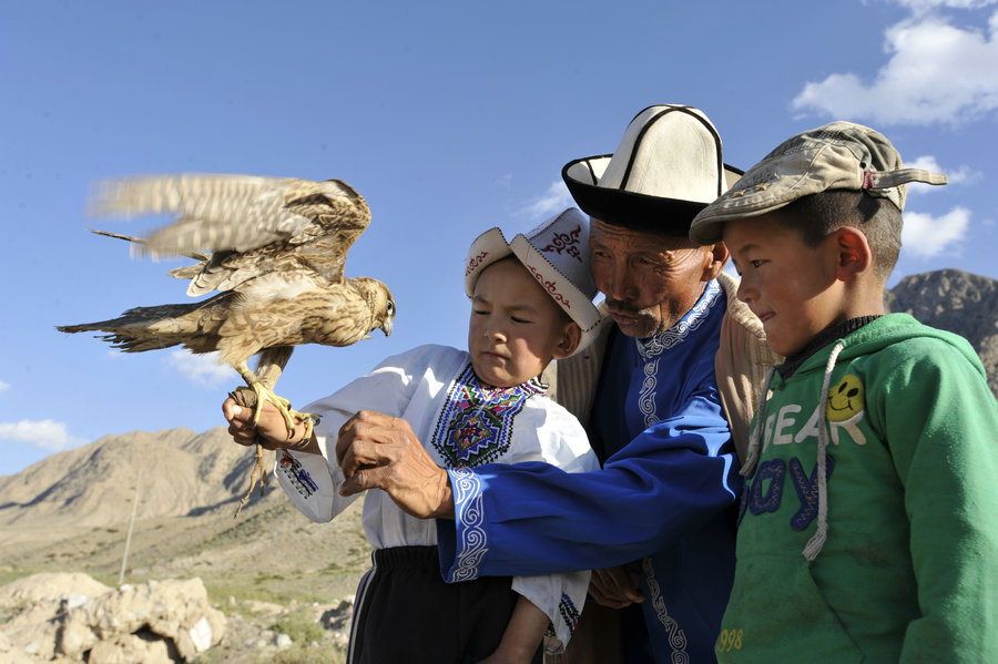 Glittering innocence: The world in children's eyes