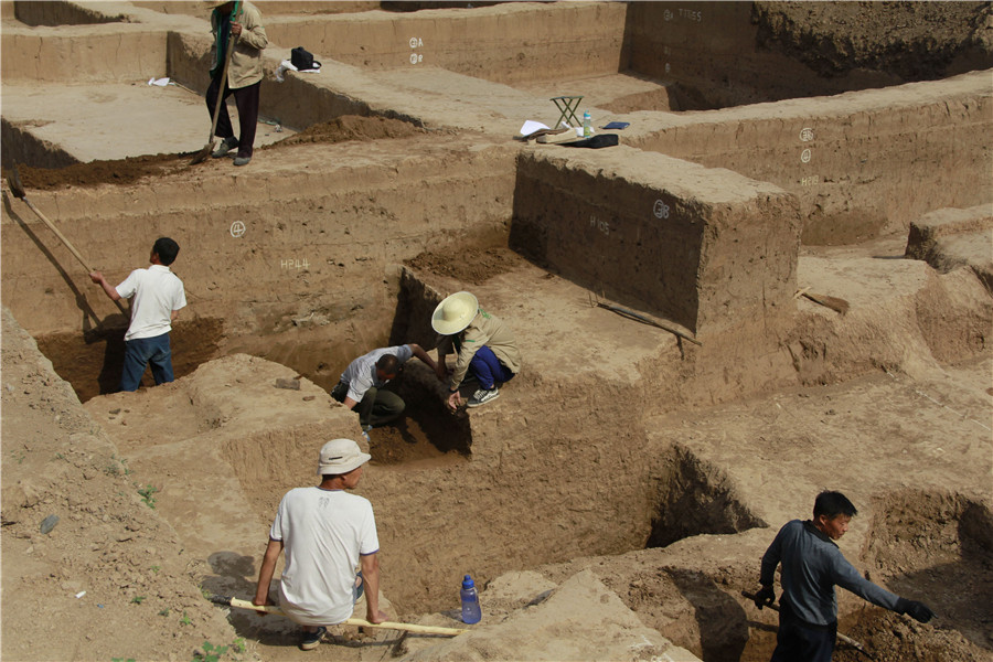 Ethnic minority tomb complex discovered in C China's Henan