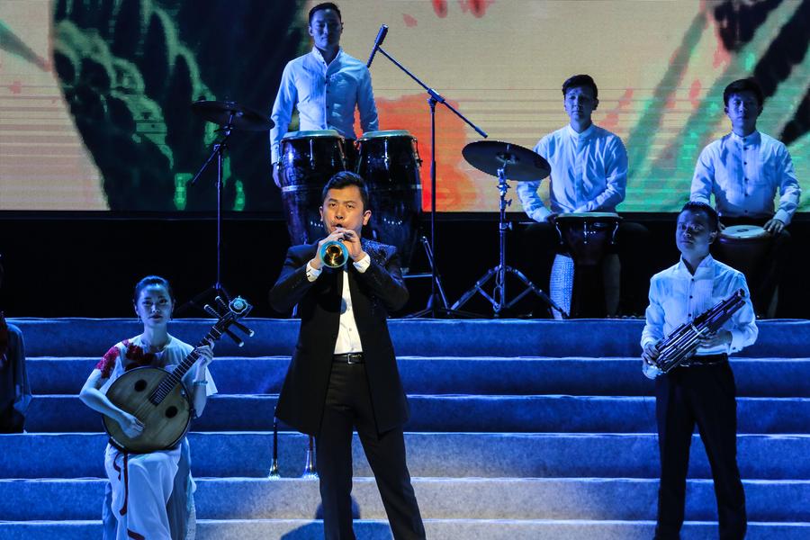 Chinese celebratory concert in Piraeus brings two nations closer