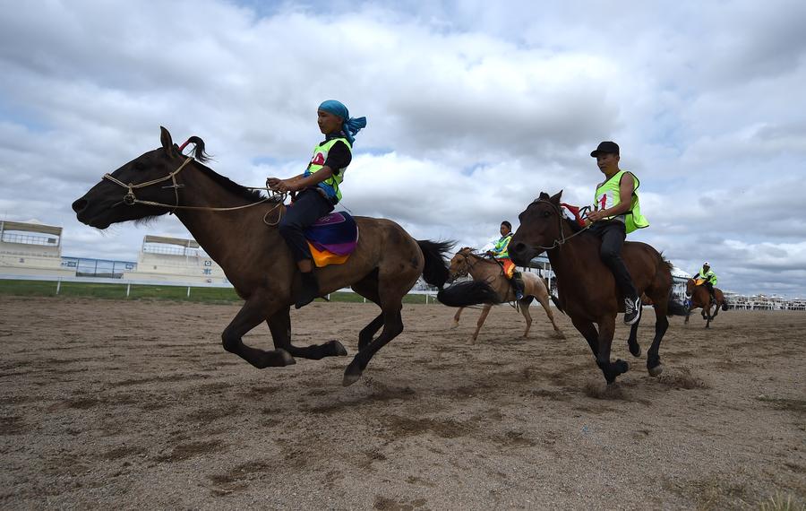 Nadam fair opens in N China's Inner Mongolia