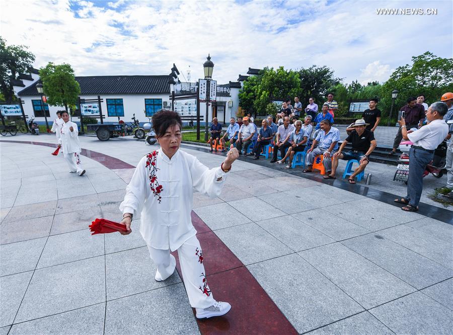 Summer cultural show staged in E China's Zhejiang