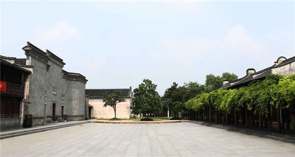 Theaters in Wuzhen: Stages for the world's players