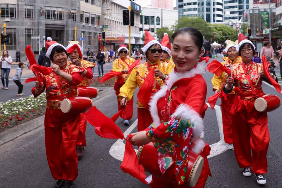 Chinese elements highlight 2017 Wellington Christmas parade