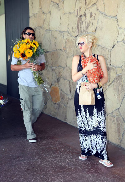 Gwen Stefani's flower power