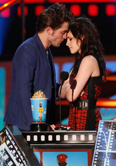 Sienna Miller,Robert Pattinson,Hilton and other celebs at 2009 MTV Movie Awards in L.A.