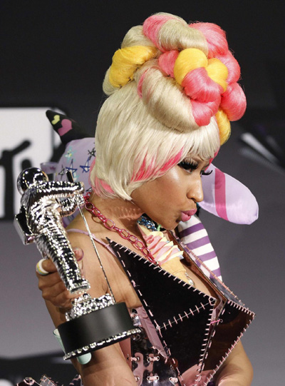 Gaga and Perry win big at 2011 MTV Video Music Awards