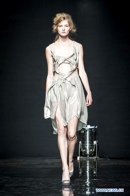 Paris Fashion Week: designer Yin Yiqing's creations