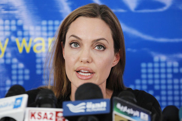 Angelina Jolie attends UN news conference in Syria