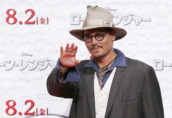 Depp promotes 'The Lone Rangers' in Tokyo