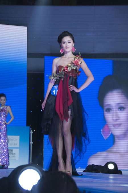 New Silk Road model contest final in Tianjin