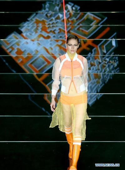 Chen Jianping's creations at China Fashion Week