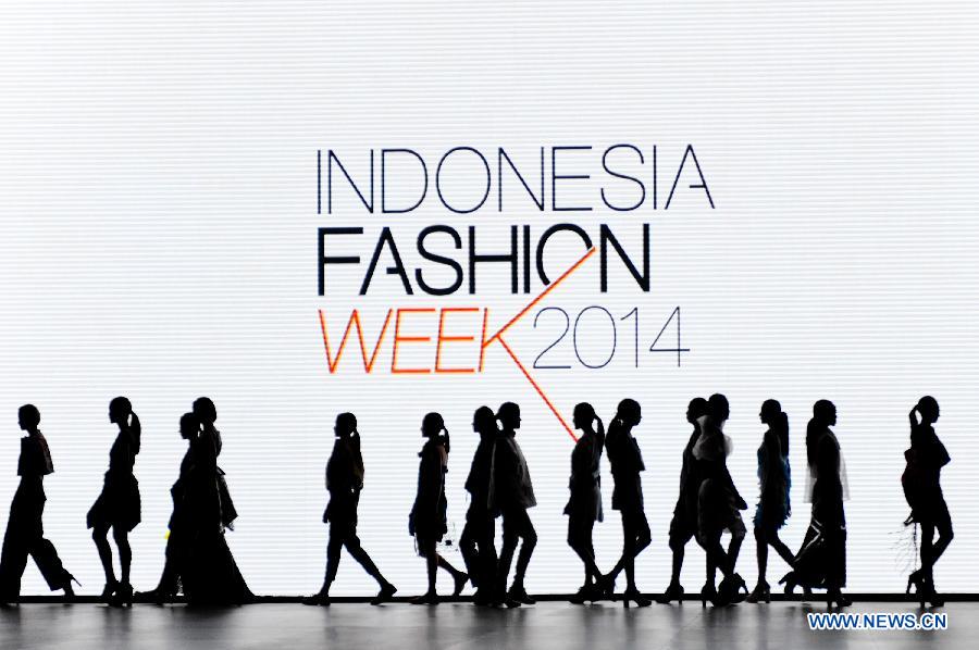 Highlights of Indonesia Fashion Week 2014