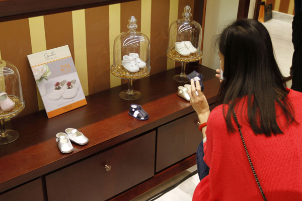 Gusella opens children's shoe store in Beijing