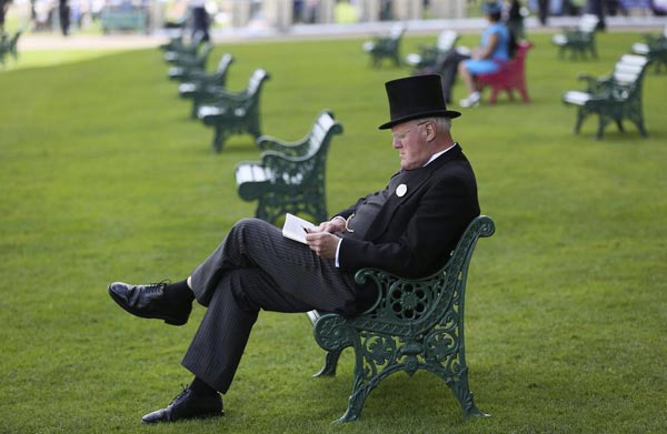 Fashionable hats at Royal Ascot horse racing festival