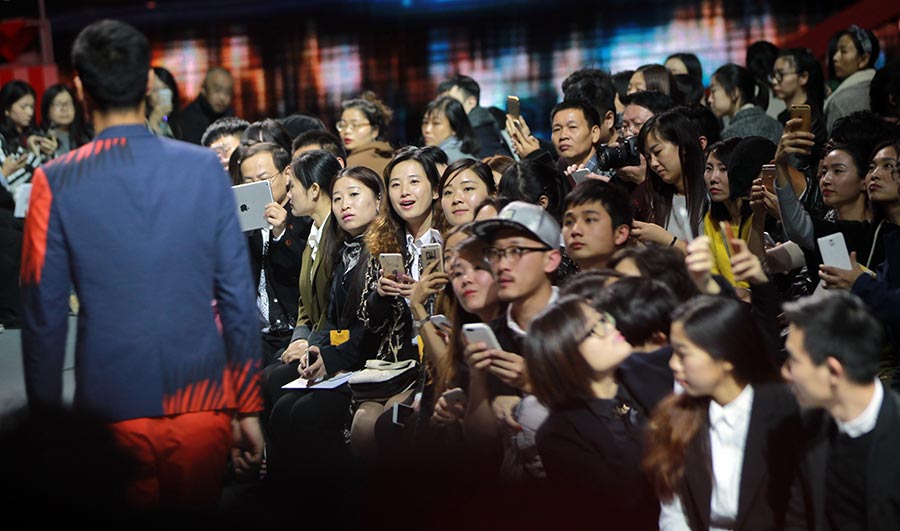 Colorful and classy at China Fashion Week