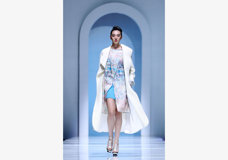 Highlights of Zhongyuan Int'l Fashion Week in China