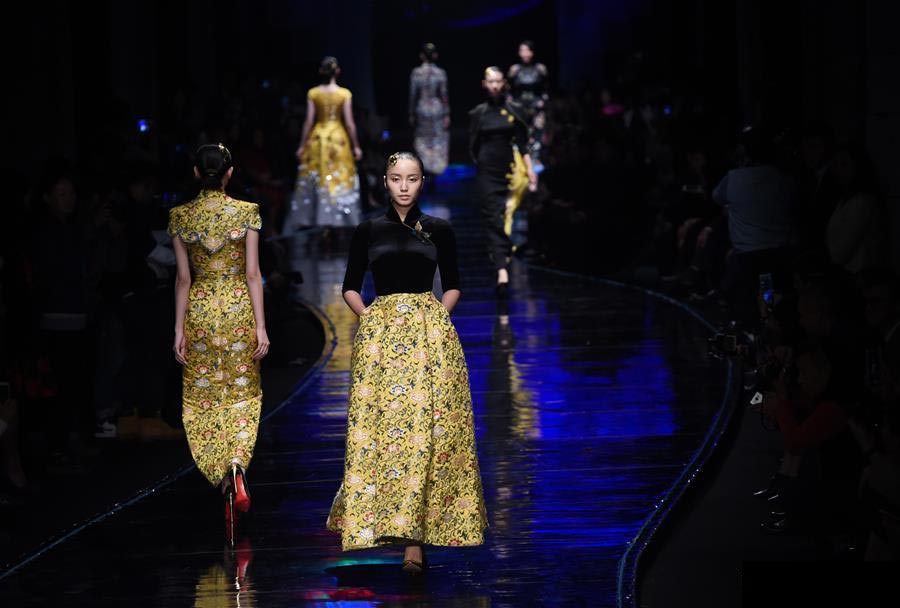 Fashion show held during Nanjing Historical and Cultural Cities Expo