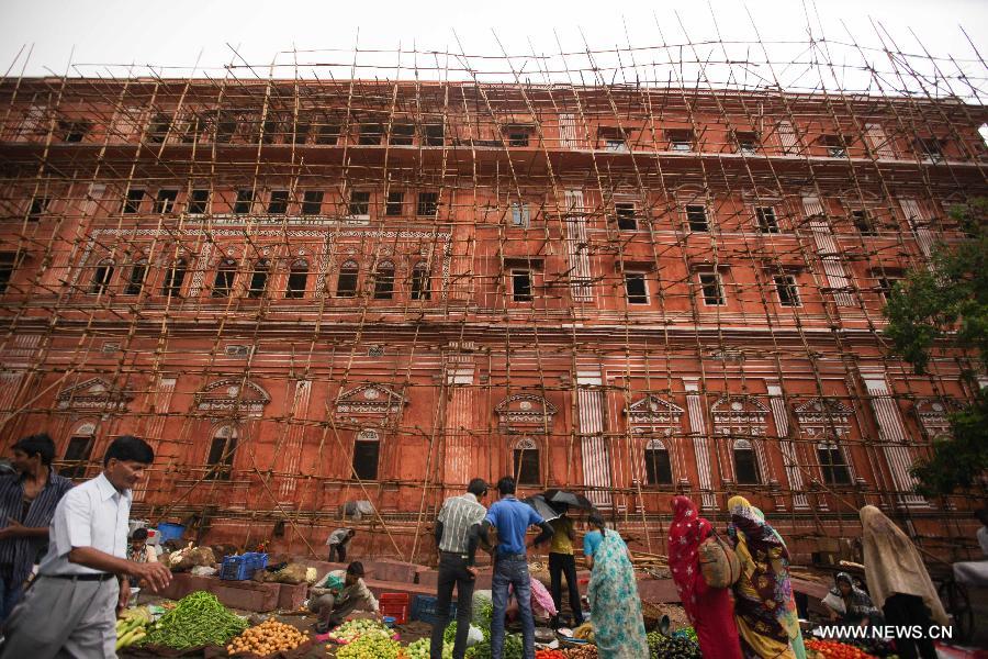 India's Jaipur: home to colours, cultures