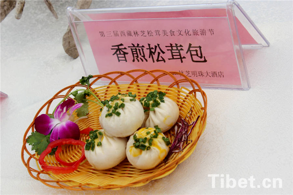 Experiencing matsutake delicacies in Tibet