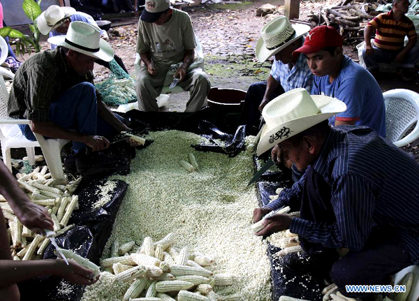 People celebrate Corn Festival 2013 in El Salvador