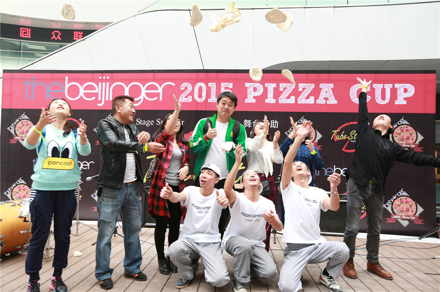 Taste buds tickled at Beijing's biggest pizza party