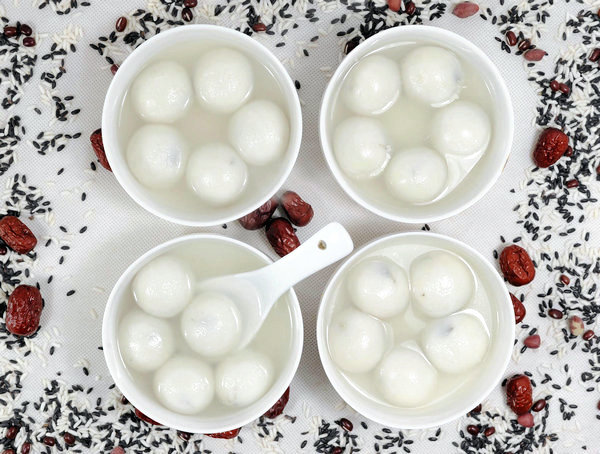 China's Winter Solstice specialties