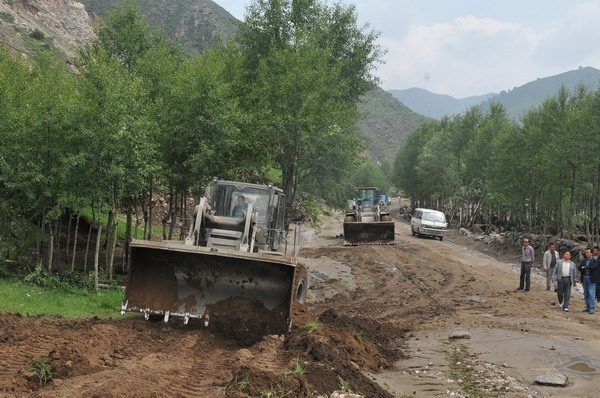 Heavy rain left 12 dead in NW China