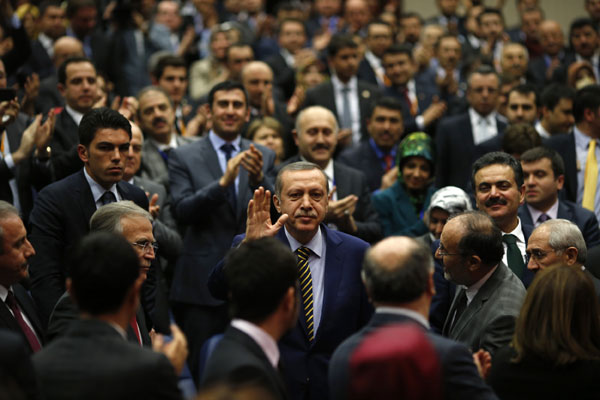 Turkish leader shifts Cabinet amid scandal