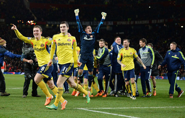 Manchester United pays the penalty in Cup semifinal