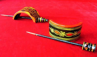 Tri-color lacquerware of Yi ethnic group