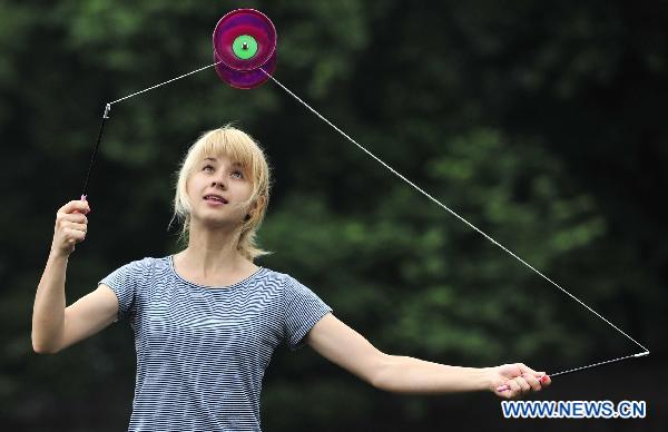 Ukrainian girl shows skills on Chinese diabolo