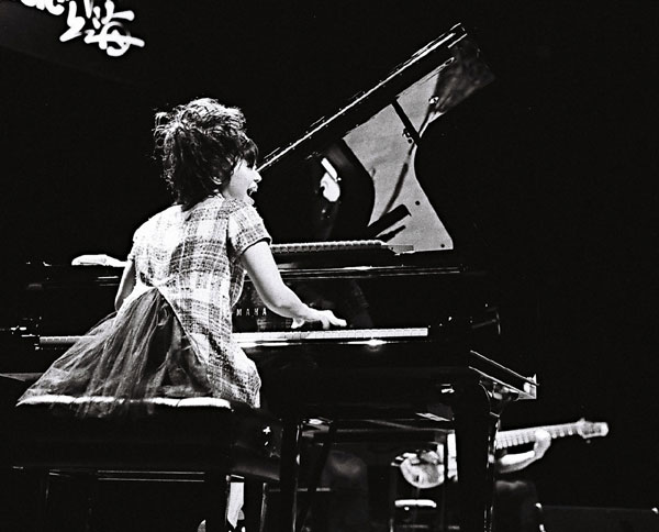 Hiromi shines in Shanghai