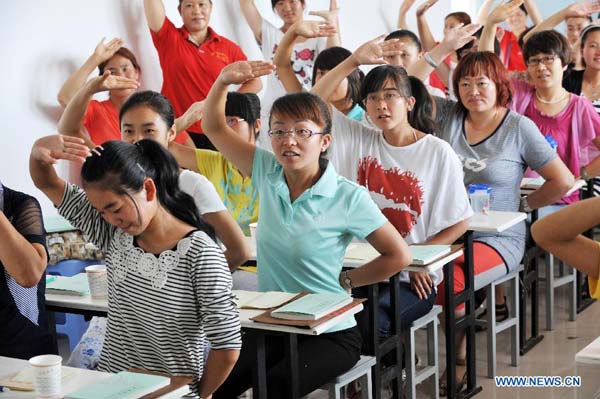 Classes held to teach local women traditional culture in Ningxia