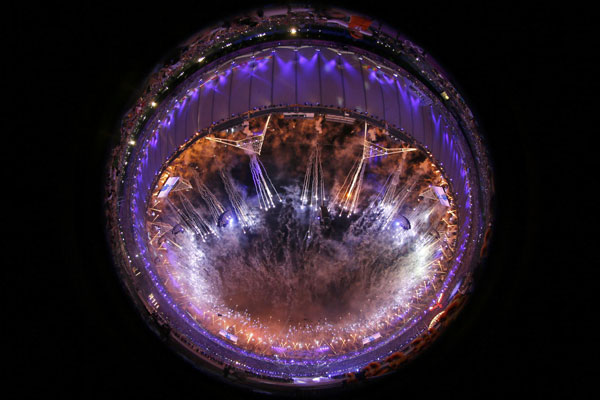 Highlights of London Olympic closing ceremony