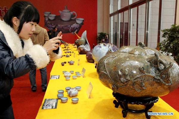 Jun porcelain pots design competition held in central China