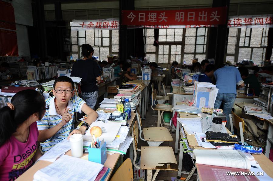 Chinese students ready for Gaokao