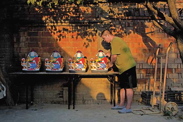 Beijing's rabbit god returns