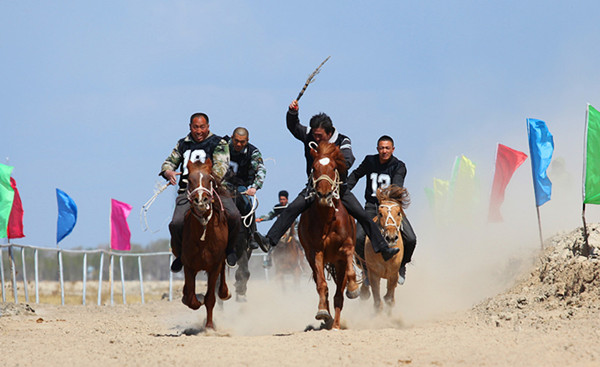 Horse racing promotes Jilin folk culture